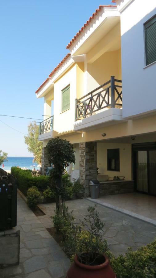 Cute Maisonette No2 On Coastal Sidewalk Nikiti (Sithonia)
